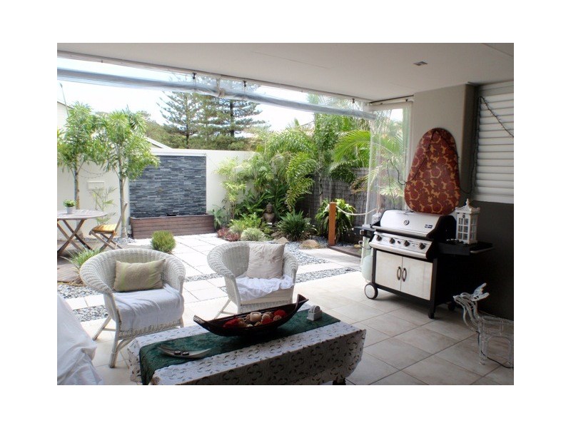 24 Santa Monica Road, Miami QLD 4220