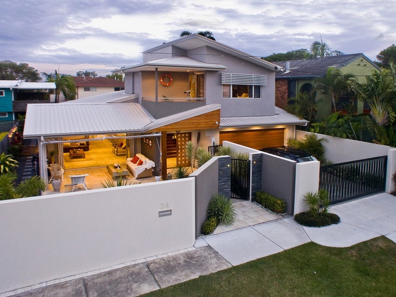 24 Santa Monica Road, Miami QLD 4220