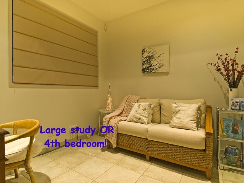 24 Santa Monica Road, Miami QLD 4220