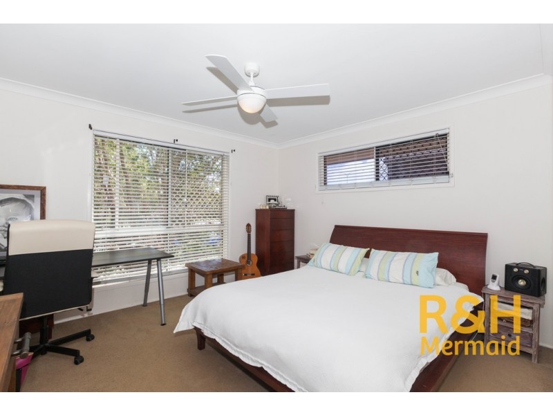 248 CHRISTINE AVENUE, Burleigh Waters QLD 4220