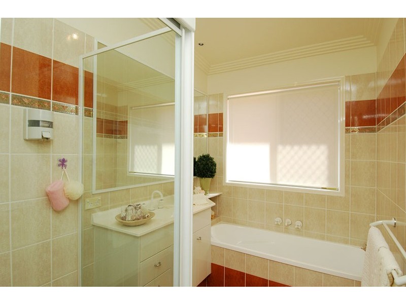 11 Lavarack Road, Mermaid Beach QLD 4218