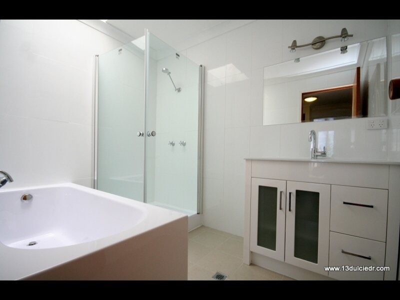 13 Dulcie Drive, Burleigh Heads QLD 4220