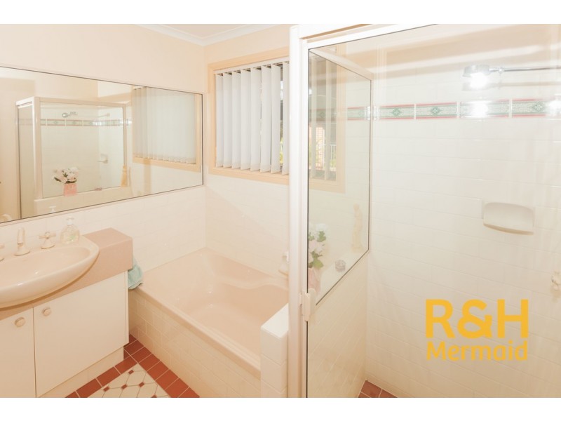 38/25-27 Tristan Court, Benowa QLD 4217