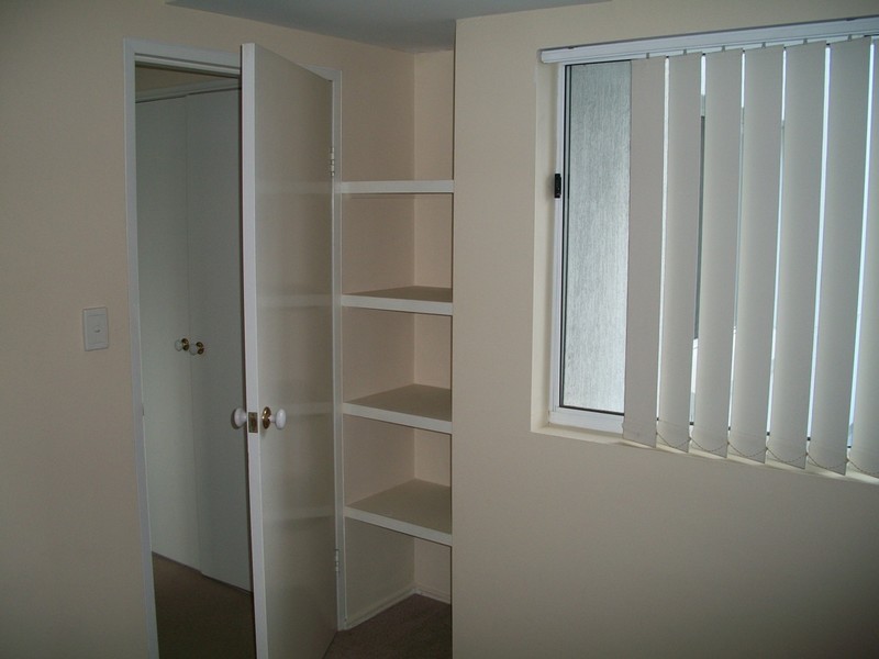 4/10 JUBILEE AVENUE, Broadbeach QLD 4218