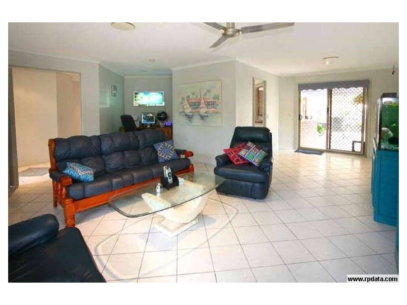 38 Alison Road, Carrara QLD 4211