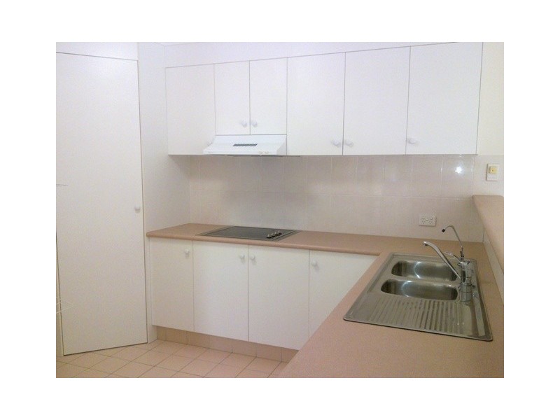 12/85 Petrel Avenue, Mermaid Beach QLD 4218