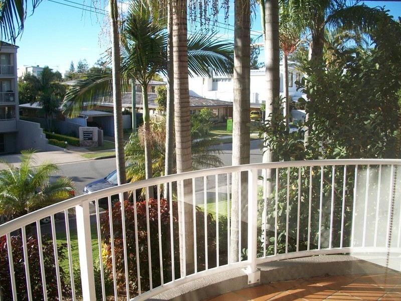 U16 @ 32 WILLIAM STREET, Mermaid Beach QLD 4218