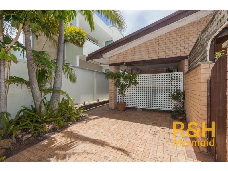 31 SUNBRITE AVENUE, Mermaid Beach QLD 4218