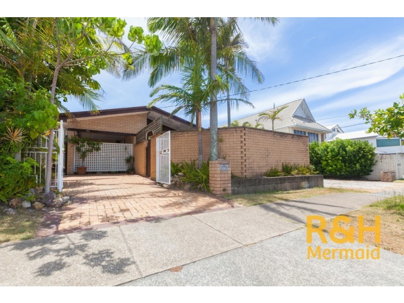 31 SUNBRITE AVENUE, Mermaid Beach QLD 4218