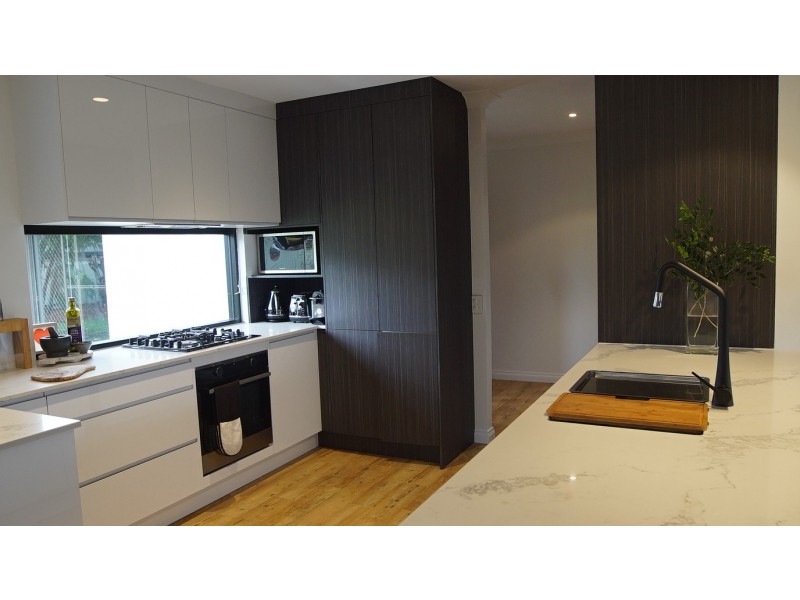 392 RIO VISTA BOULEVARD, Mermaid Waters QLD 4218