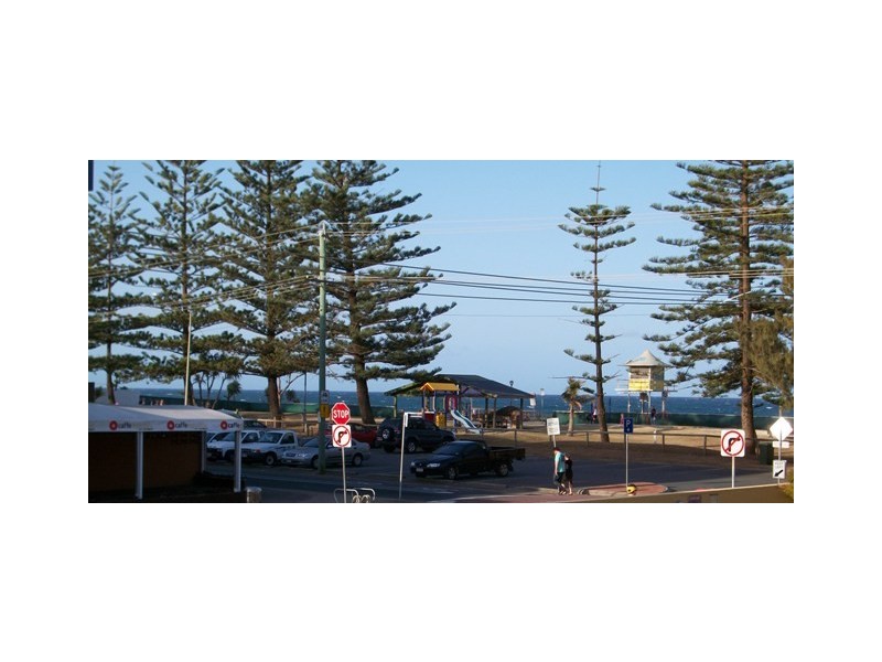 1/10 Montana Road, Mermaid Beach QLD 4218