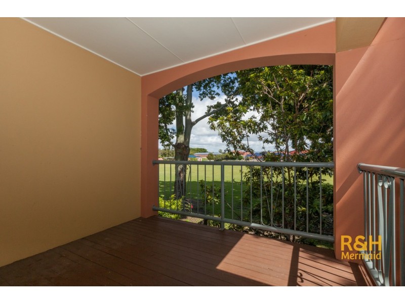 67/20 FAIRWAY DRIVE, Clear Island Waters QLD 4226