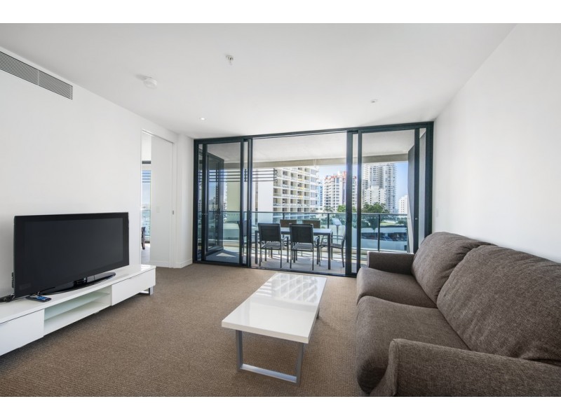 704/4 Charles Avenue, Broadbeach QLD 4218