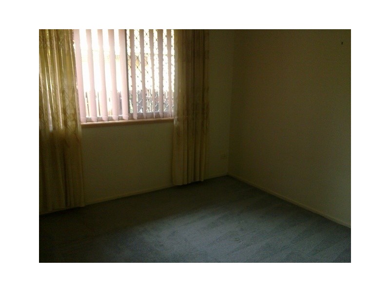 1/129 Sunshine Boulevard, Mermaid Waters QLD 4218