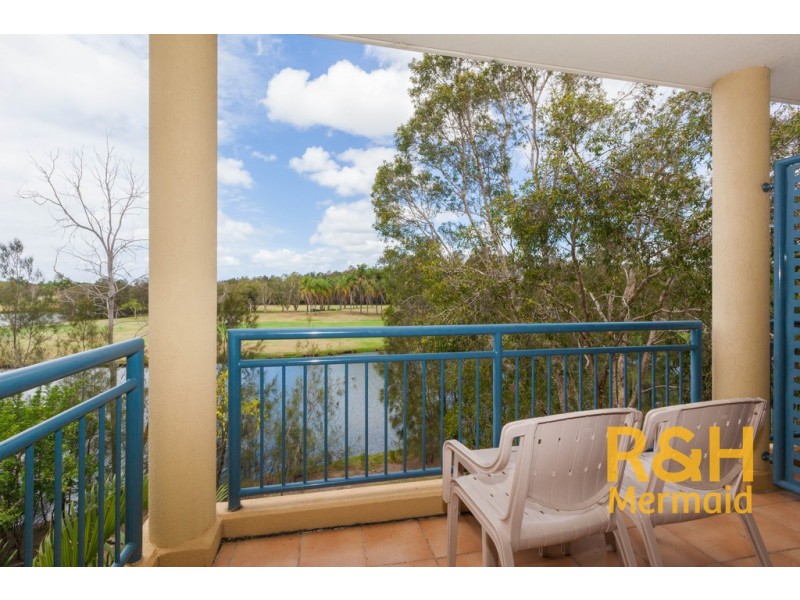 181/64 PALM MEADOWS DRIVE, Carrara QLD 4211