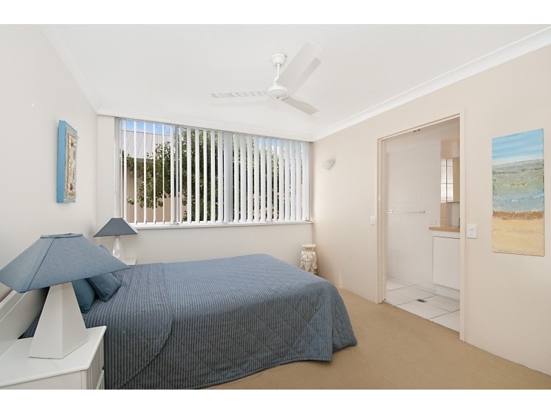 6/40 Marine Parade, Miami QLD 4220