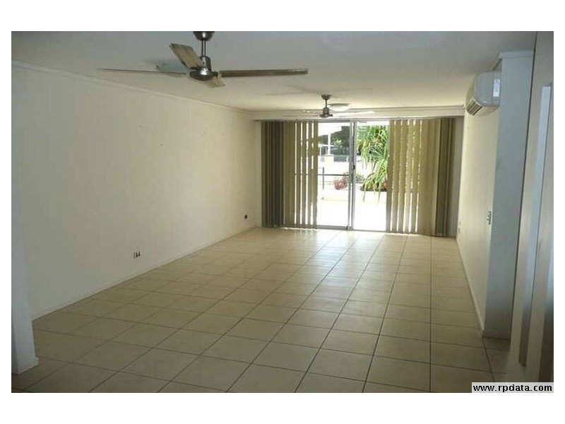 1/119 Sunshine Parade, Miami QLD 4220