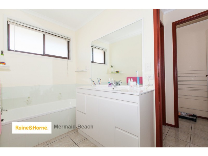 19 Oceanic Drive, Mermaid Waters QLD 4218