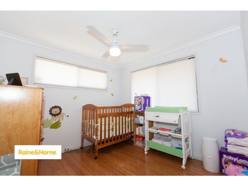 19 Oceanic Drive, Mermaid Waters QLD 4218