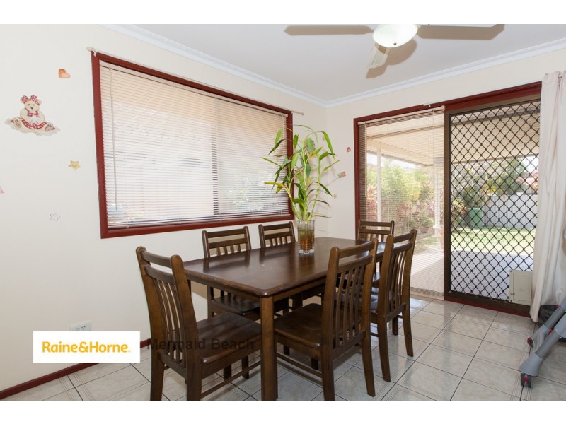 19 Oceanic Drive, Mermaid Waters QLD 4218