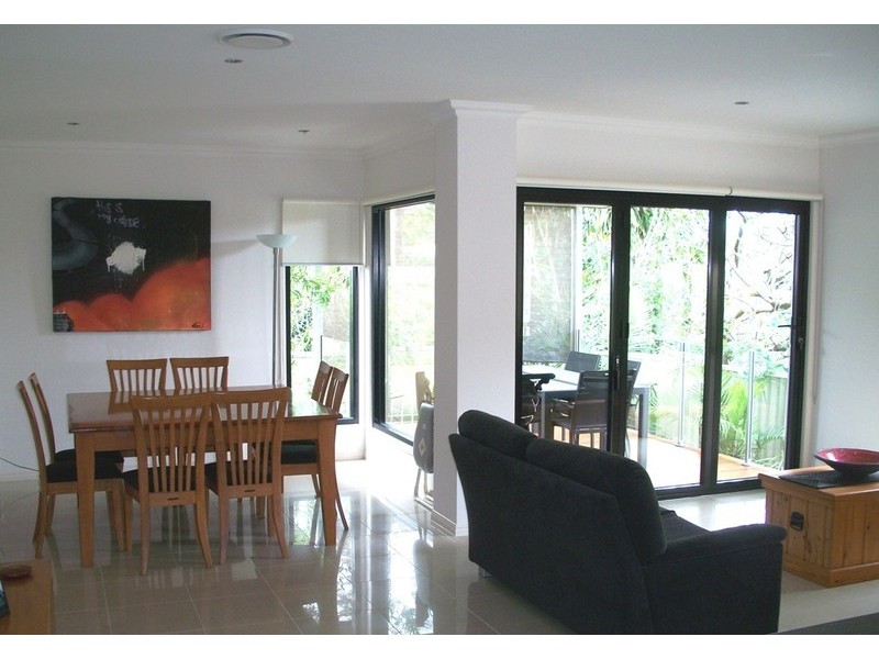 2/12 DOLPHIN AVENUE, Mermaid Beach QLD 4218