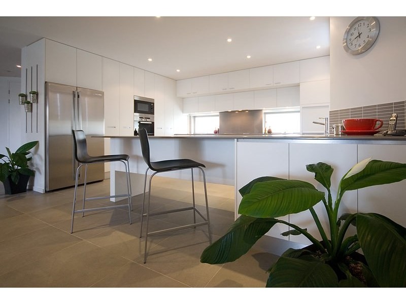 2089 Gold Coast Highway, Miami QLD 4220