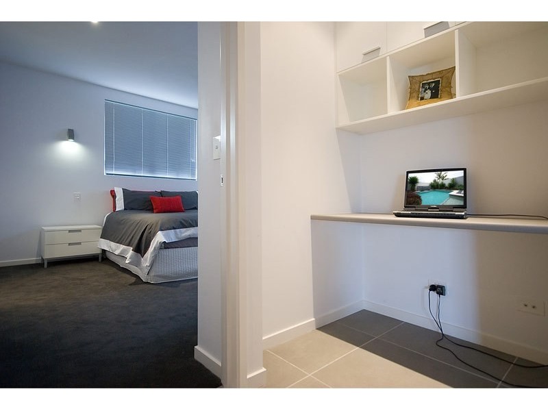 2089 Gold Coast Highway, Miami QLD 4220