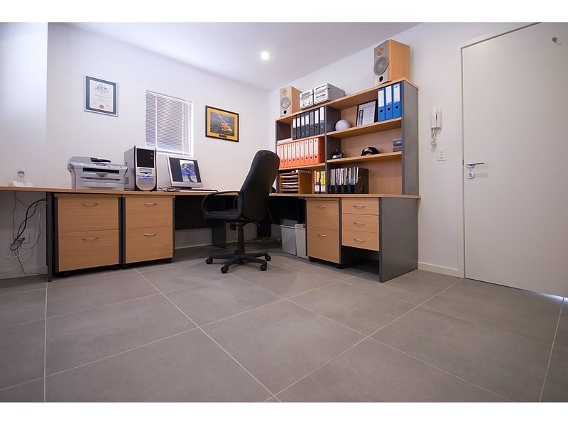 2089 Gold Coast Highway, Miami QLD 4220