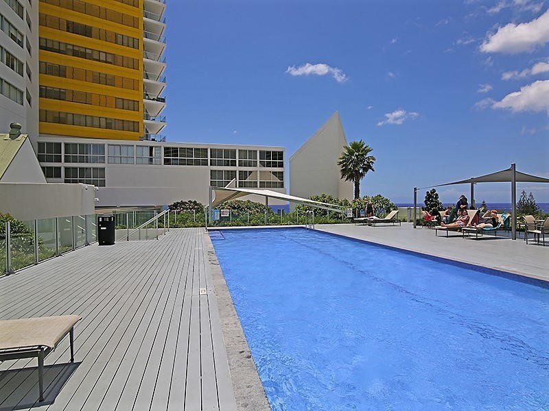 704/159 OLD BURLEIGH ROAD, Broadbeach QLD 4218