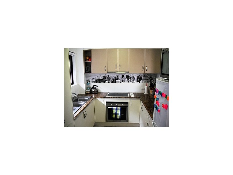 6/10 Aquila Court, Mermaid Waters QLD 4218