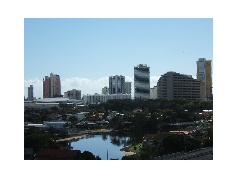 56 Hooker Blvd, Mermaid Waters QLD 4218