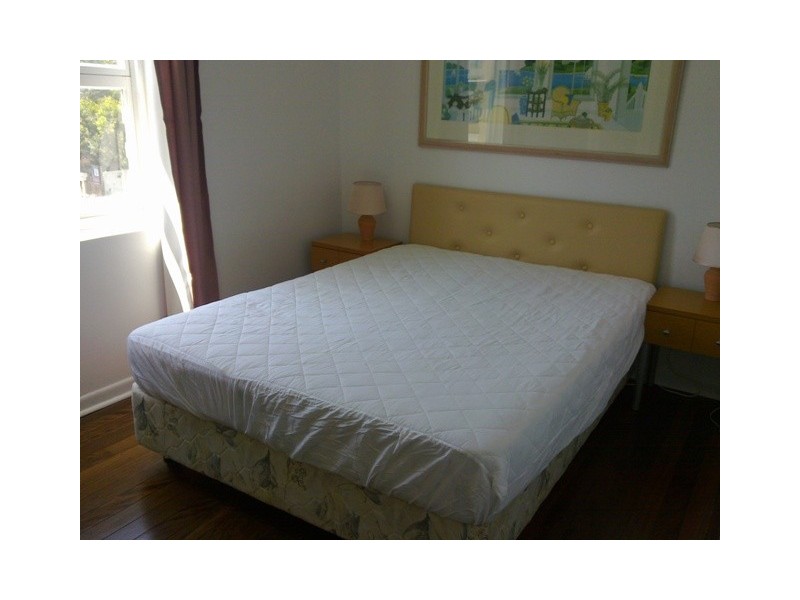 10/42  Peninsula Drive, Surfers Paradise QLD 4217