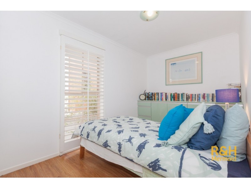 6 FRANCIS STREET, Mermaid Beach QLD 4218