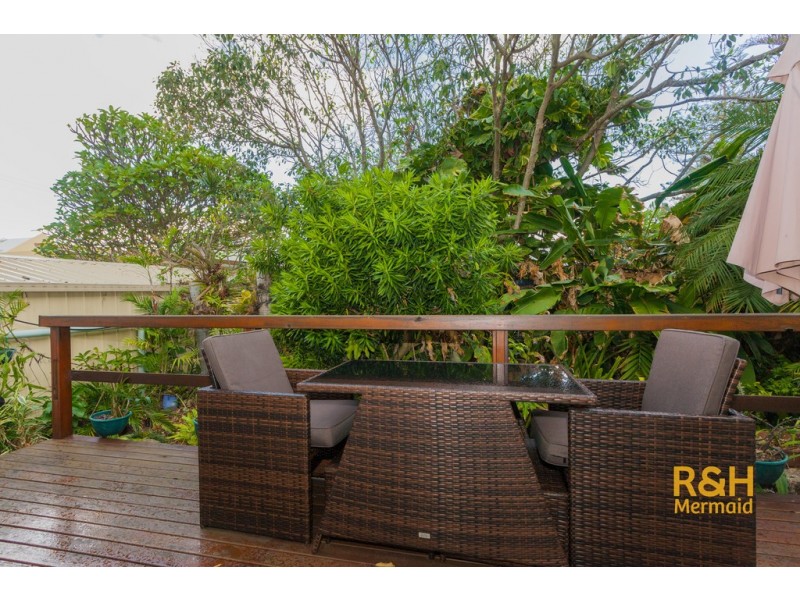 6 FRANCIS STREET, Mermaid Beach QLD 4218