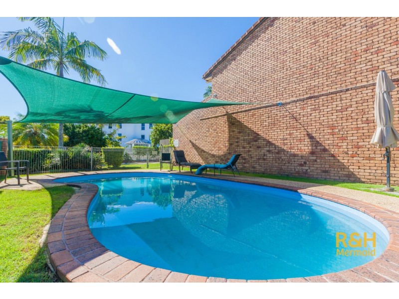 8/9 EADY AVENUE, Broadbeach Waters QLD 4218