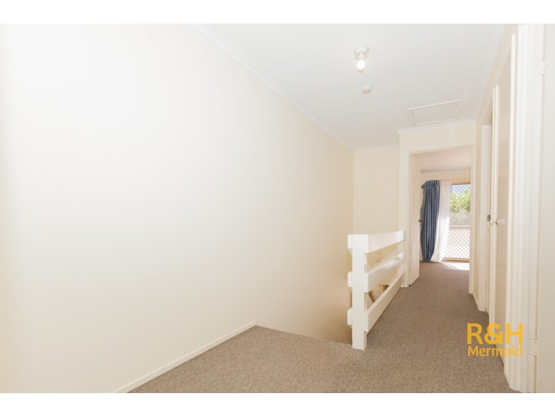 8/9 EADY AVENUE, Broadbeach Waters QLD 4218