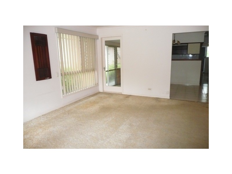 33 Seagull Avenue, Mermaid Beach QLD 4218