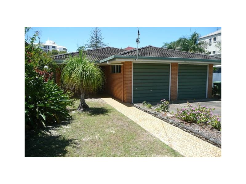 33 Seagull Avenue, Mermaid Beach QLD 4218