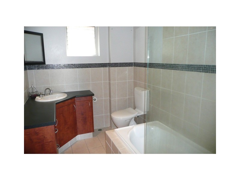7/38 Sunbrite Avenue, Mermaid Beach QLD 4218