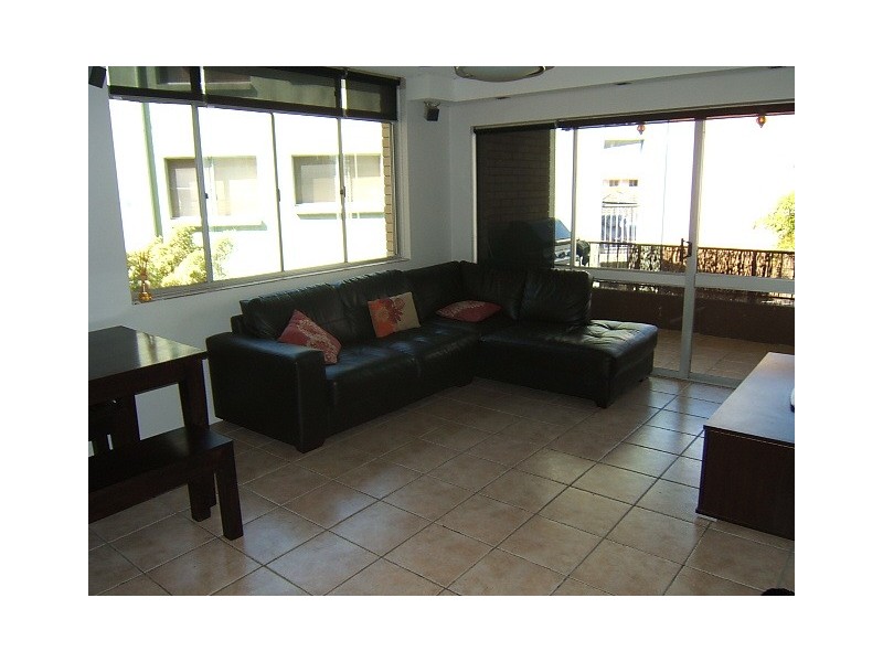 6/116 Petrel Avenue, Mermaid Beach QLD 4218