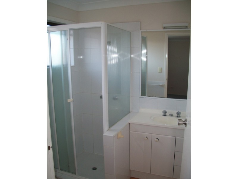 2/2052 Gold Coast Highway, Miami QLD 4220