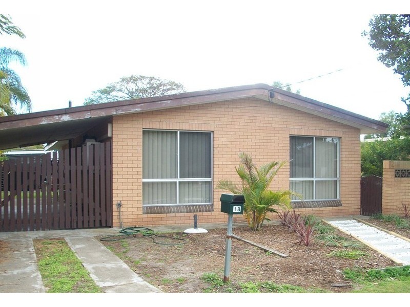 18 Vatakoula Parade, Mermaid Waters QLD 4218