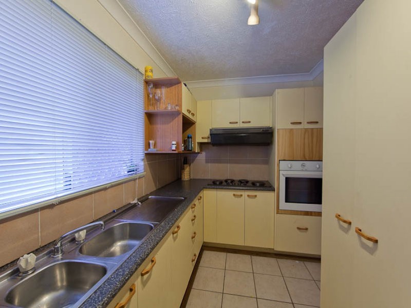 1/2279 Gold Coast Highway, Mermaid Beach QLD 4218