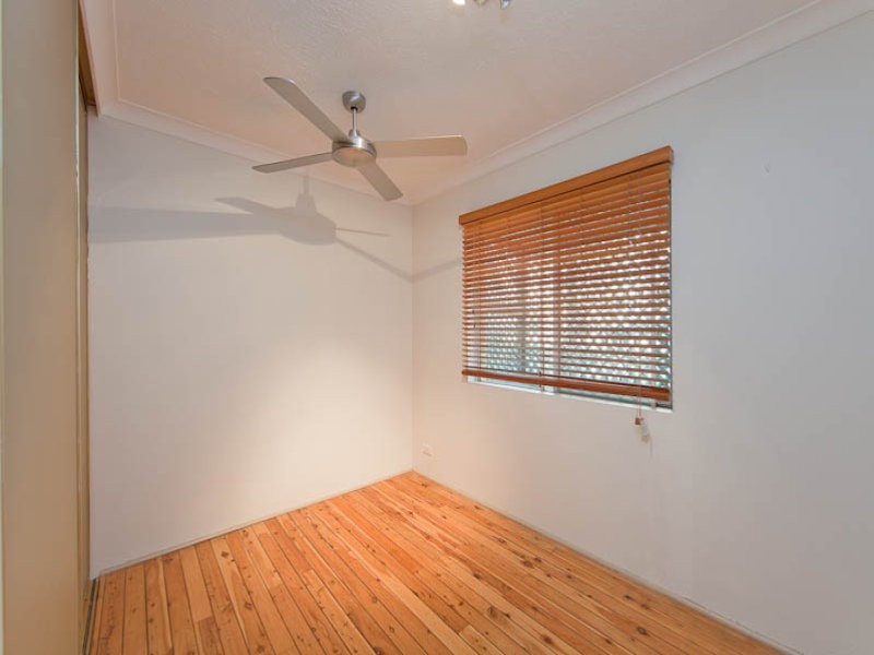 1/2279 Gold Coast Highway, Mermaid Beach QLD 4218