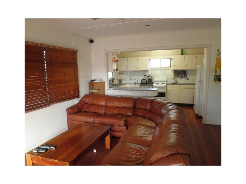 74 Hedges Avenue, Mermaid Beach QLD 4218
