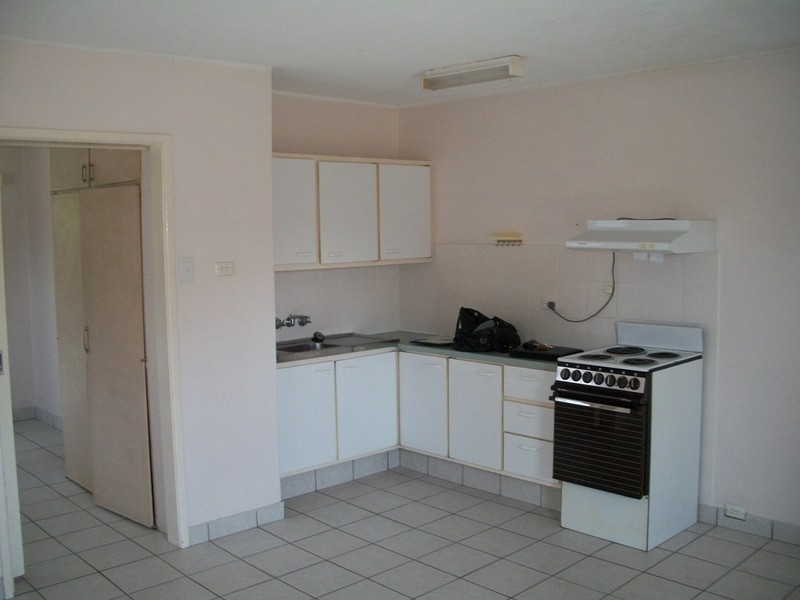 1/10 Kalyan Street, Chevron Island QLD 4217