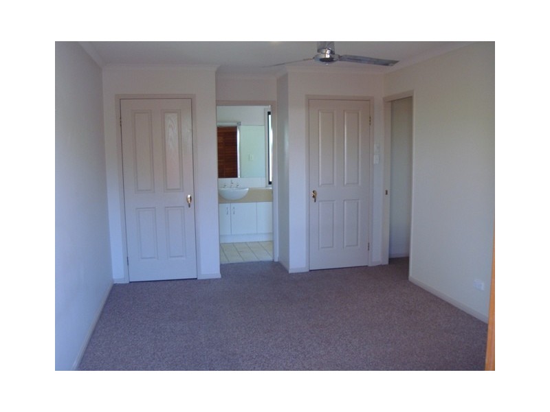 2/12  Lavarack Road, Mermaid Beach QLD 4218