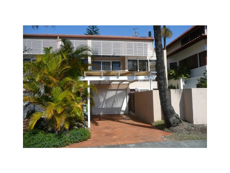 4b Ventura Road, Mermaid Beach QLD 4218