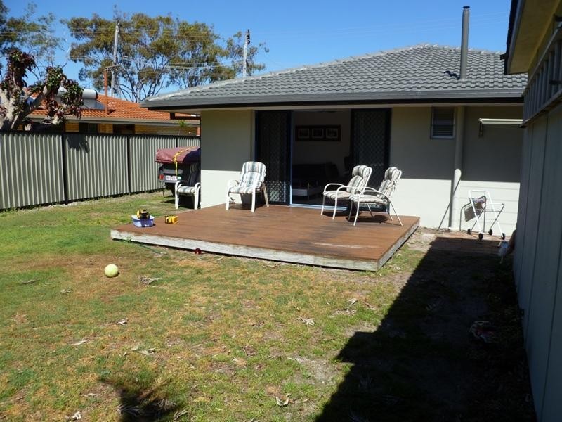 3 Yeringba Street, Mermaid Waters QLD 4218