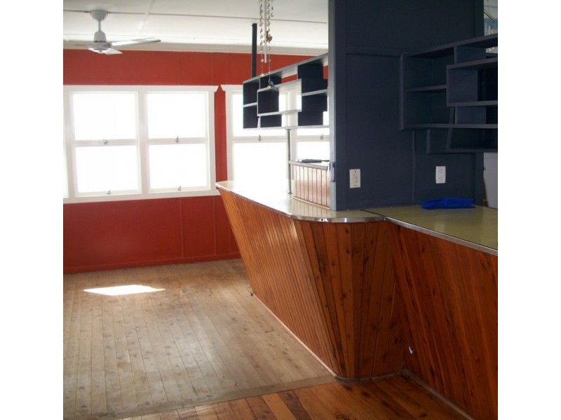 115 SUNSHINE PARADE, Miami QLD 4220